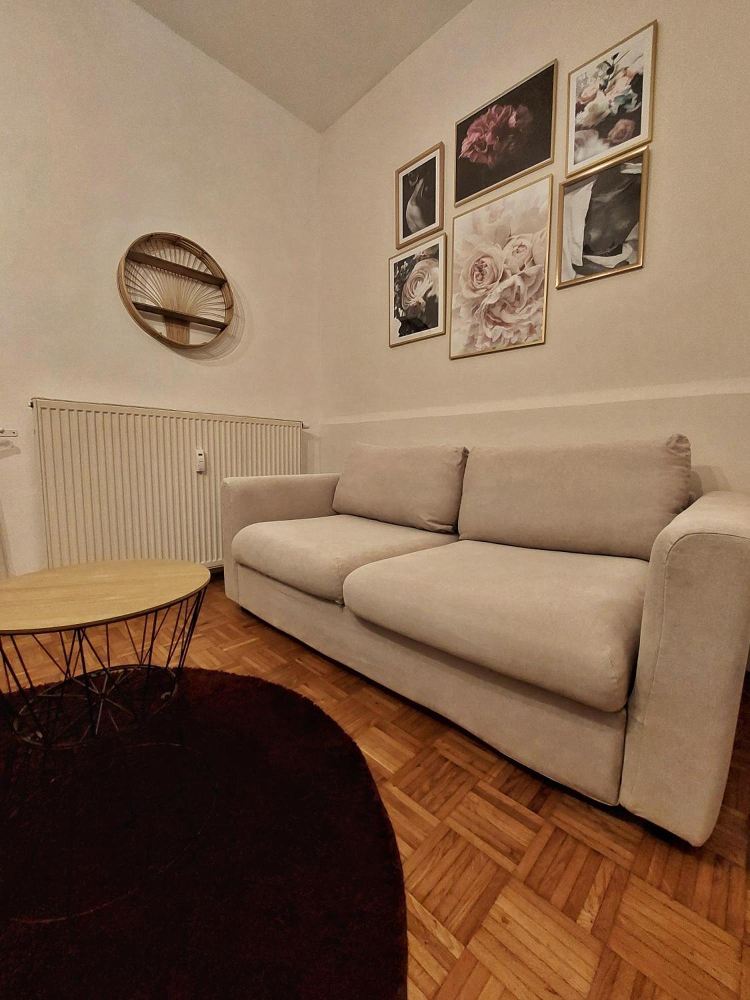 Appartement Wohnen Im Gruenen à Graz Extérieur photo